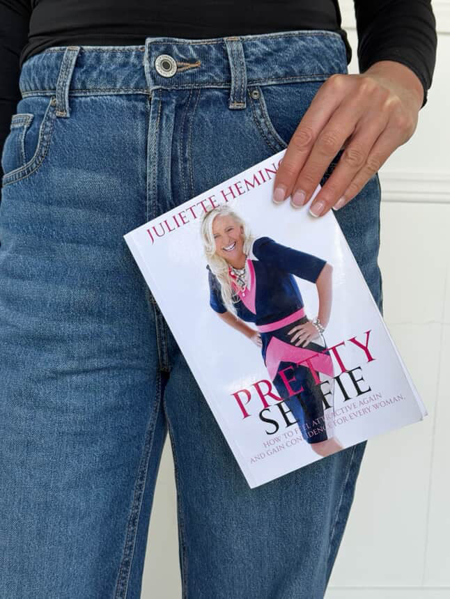 Pretty Selfie. How to feel attractive again and gain confidence for every woman